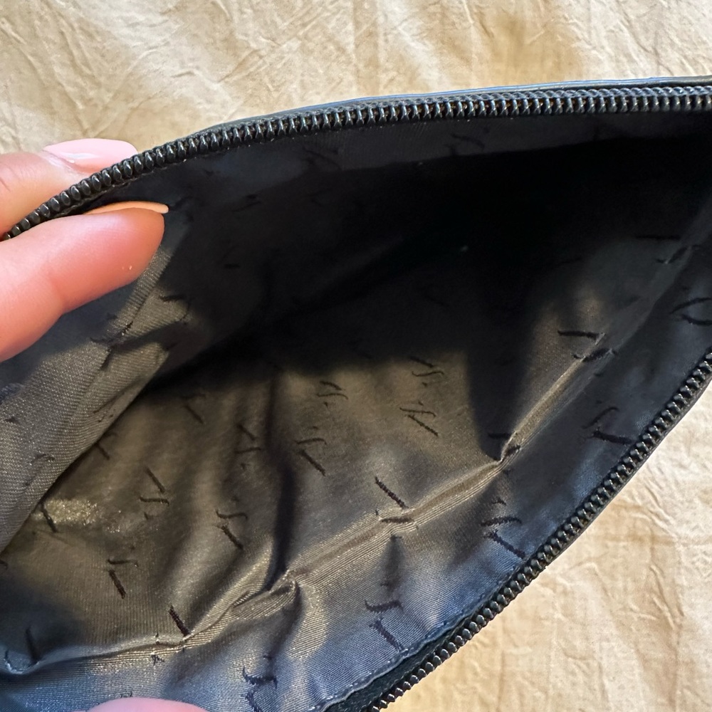 Wristlet - Picture 2 of 3